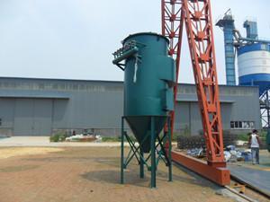 FD型微振屏閉式機(jī)械回轉(zhuǎn)扁袋除塵器